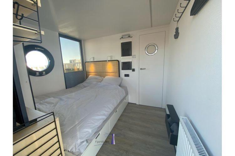 Hausboot Fjord Ankerplatz Mit Biosauna In Schleswig Ngoại thất bức ảnh