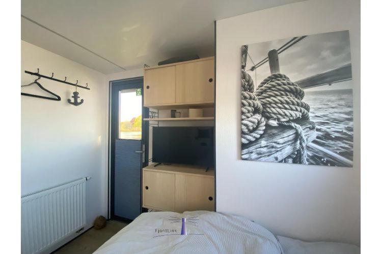 Hausboot Fjord Ankerplatz Mit Biosauna In Schleswig Ngoại thất bức ảnh
