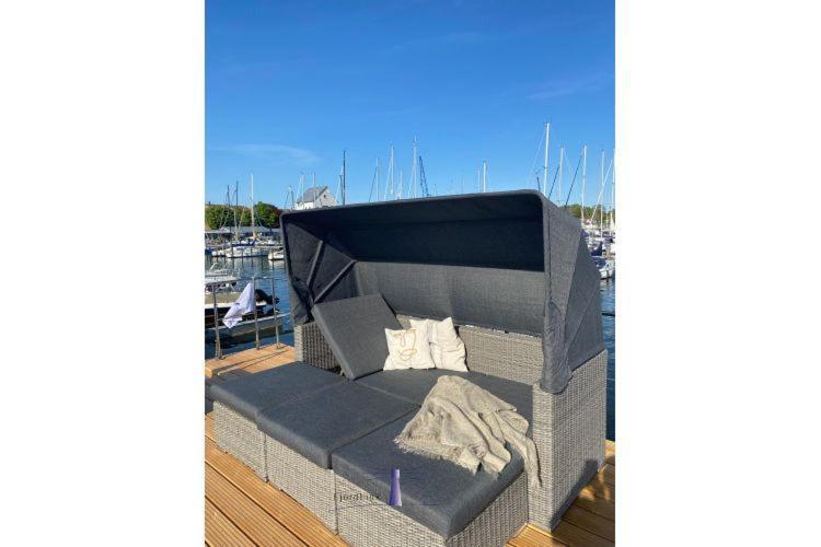 Hausboot Fjord Ankerplatz Mit Biosauna In Schleswig Ngoại thất bức ảnh